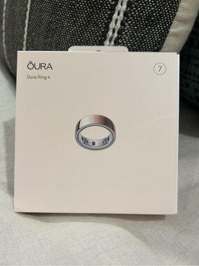 Oura Ring Gen 4 - Rose Gold Size 7